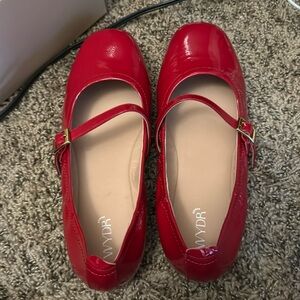 NIB WYDR wide width Uma Flat Mary Jane Red Patent Leather sz 9 WW